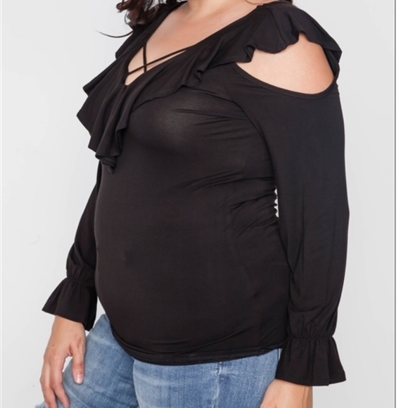 3/$10💕PLUS Black Long Sleeve Flounce - Picture 2 of 3